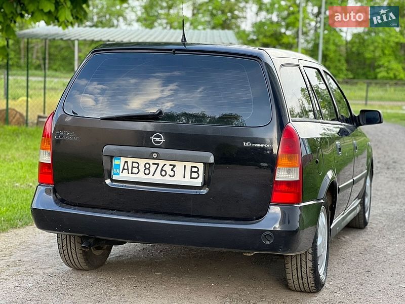 Универсал Opel Astra 2005 в Вапнярке