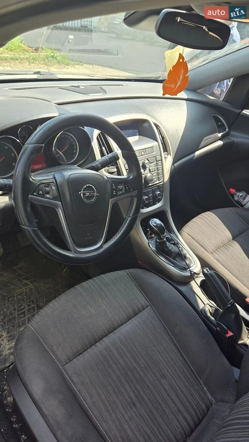 2010 Opel Astra - мініатюра 7