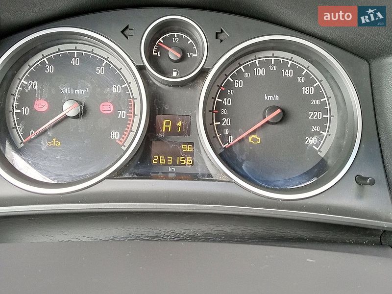 Універсал Opel Astra 2007 в Тернополі
