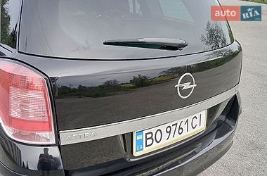 Універсал Opel Astra 2007 в Тернополі