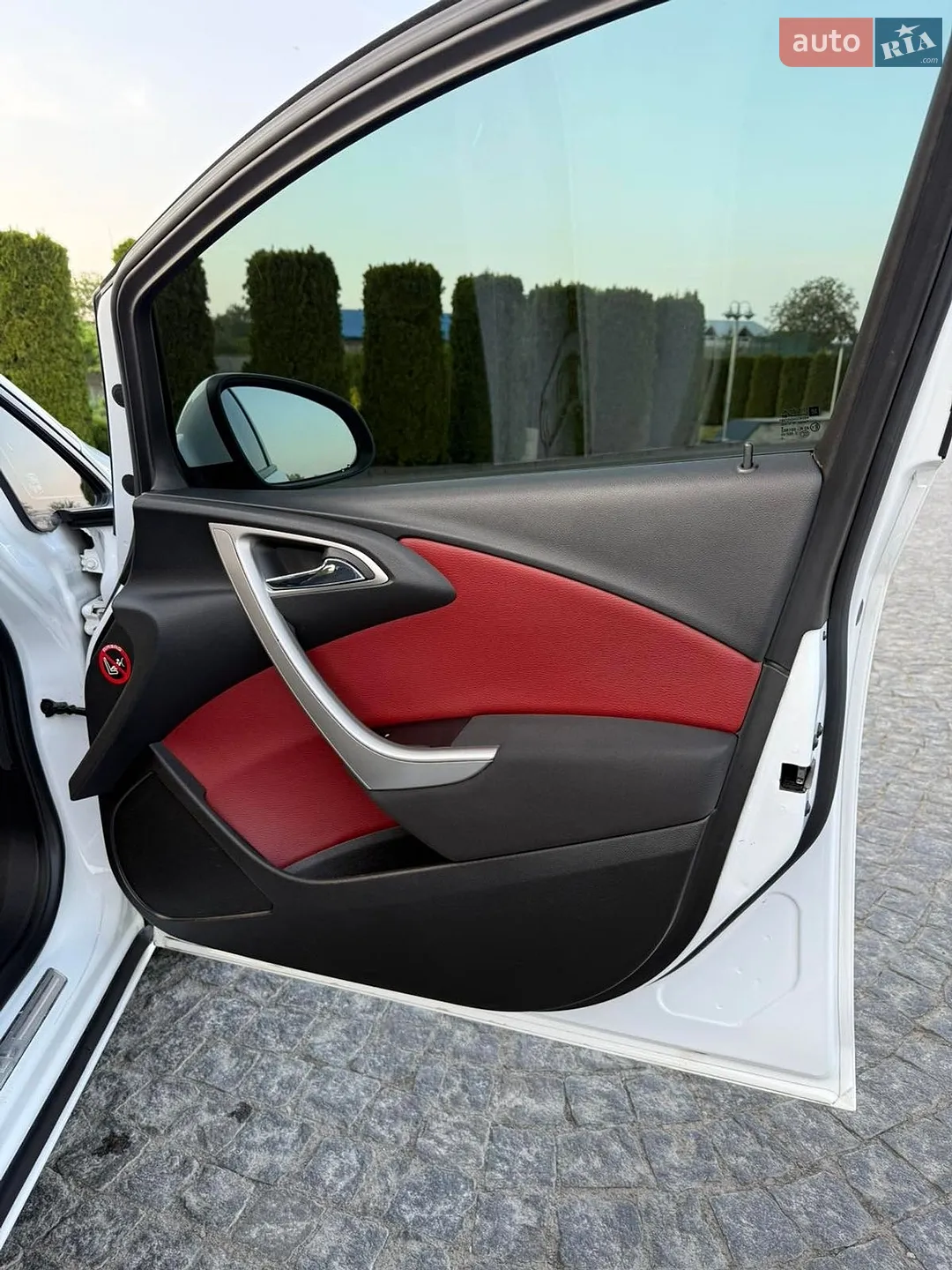 2010 Opel Astra - мініатюра 16