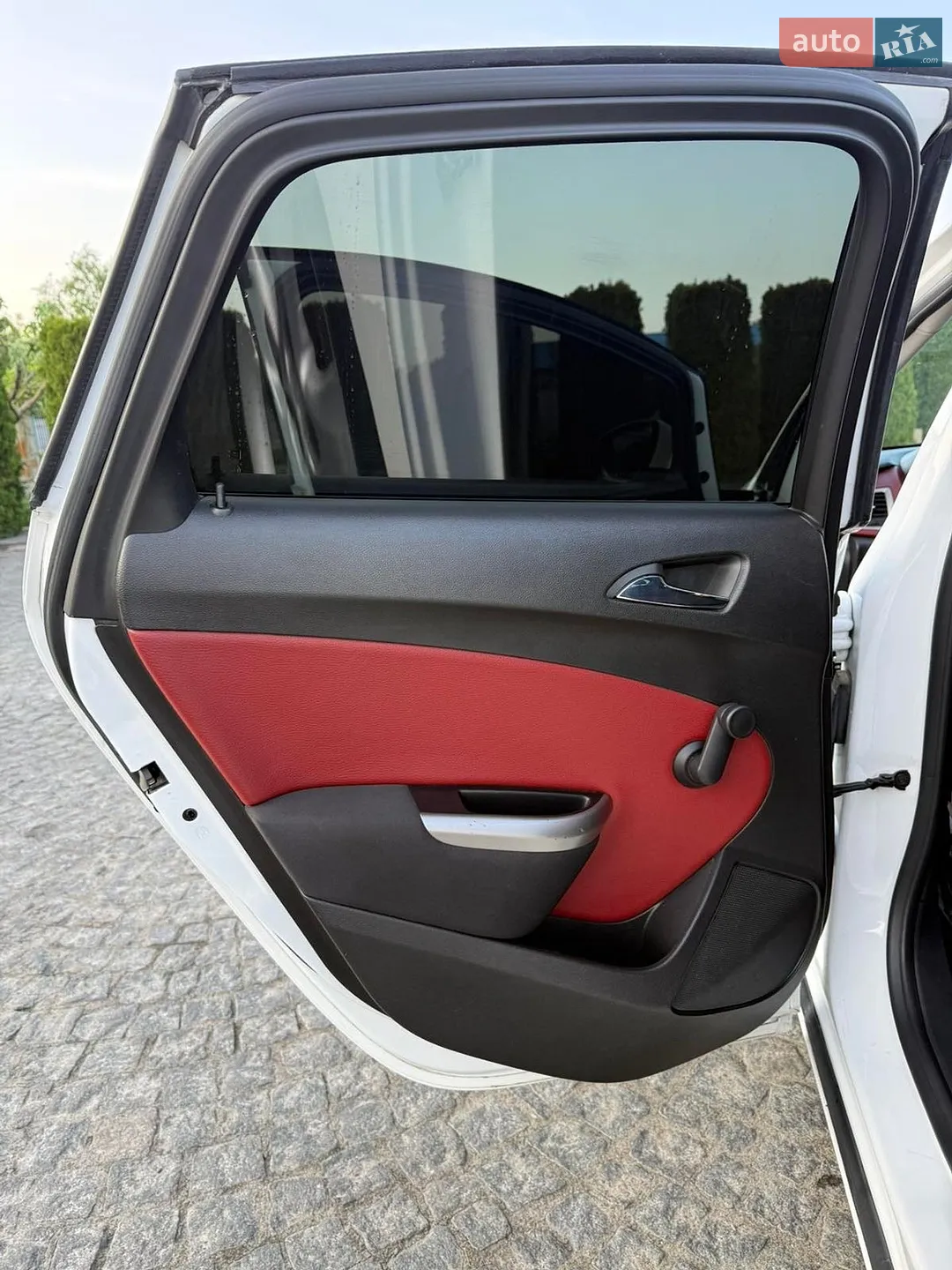 2010 Opel Astra - мініатюра 21