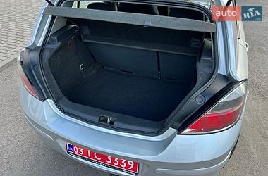Хэтчбек Opel Astra 2009 в Ровно
