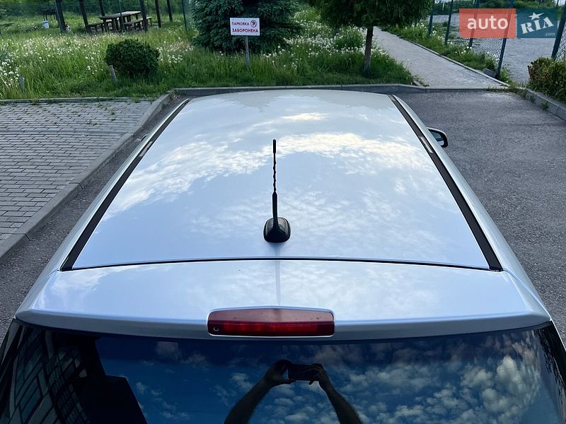 Хэтчбек Opel Astra 2009 в Ровно