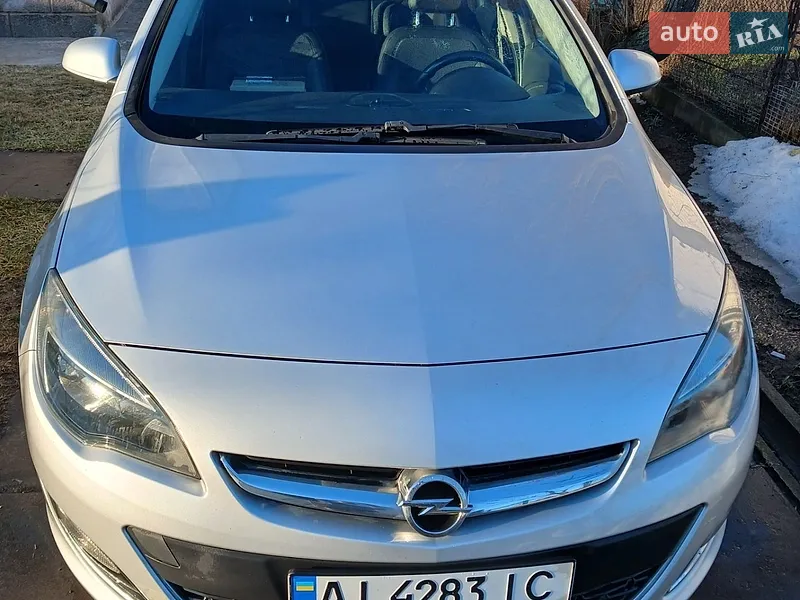 Opel Astra 2014