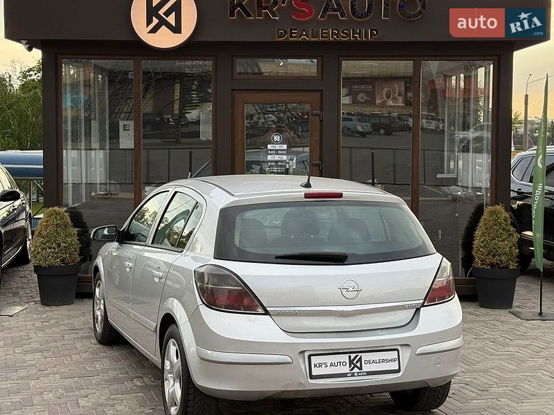 Хэтчбек Opel Astra 2007 в Харькове