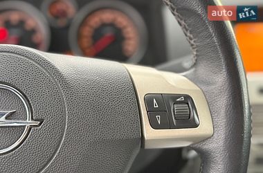 Хэтчбек Opel Astra 2007 в Харькове