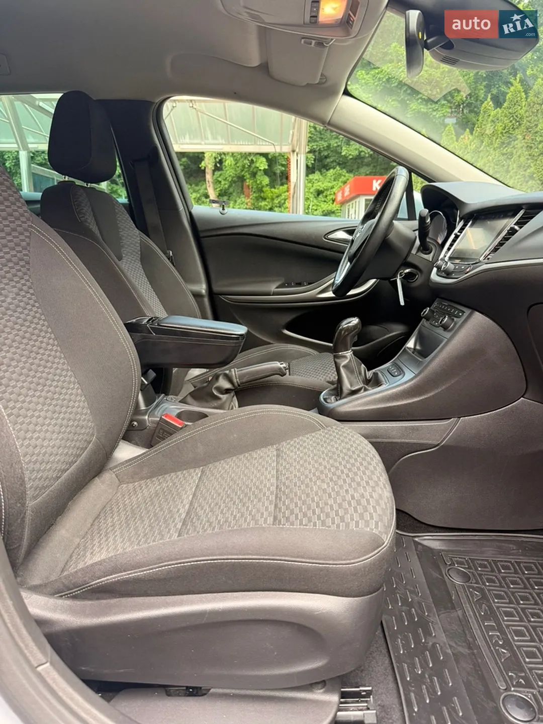 2017 Opel Astra - мініатюра 31