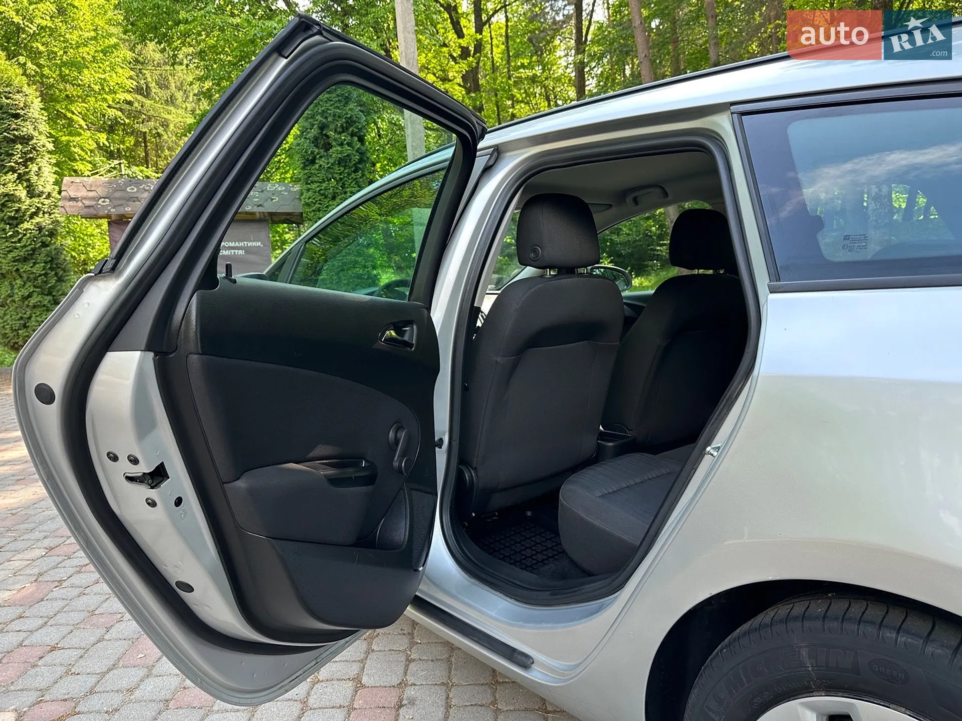 2011 Opel Astra - мініатюра 21