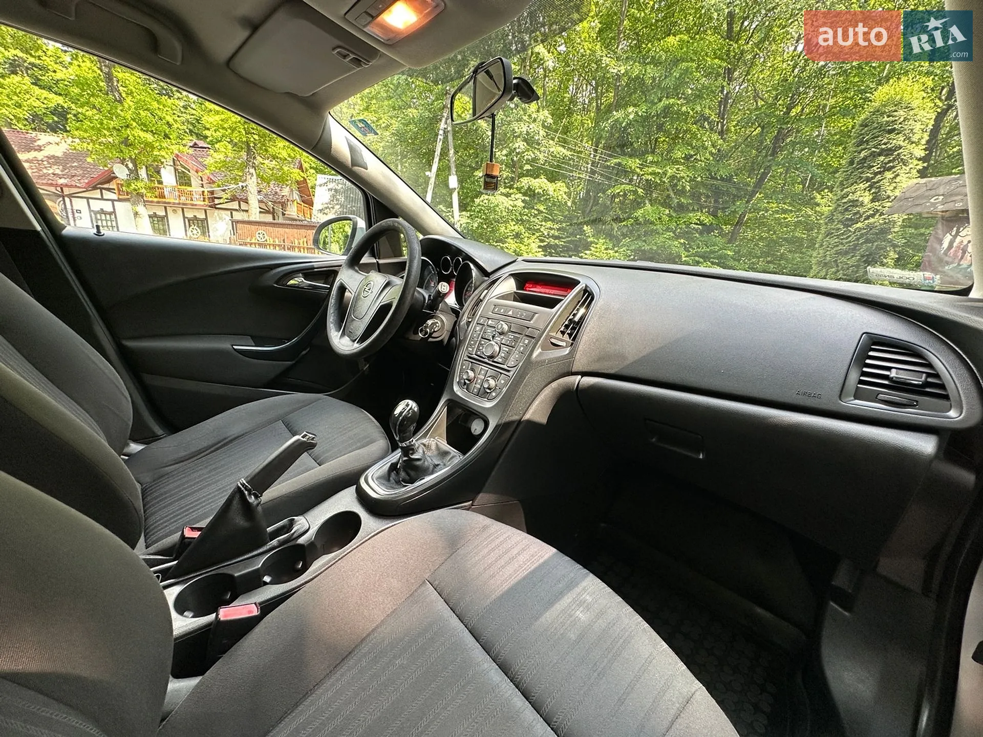 2011 Opel Astra - мініатюра 36