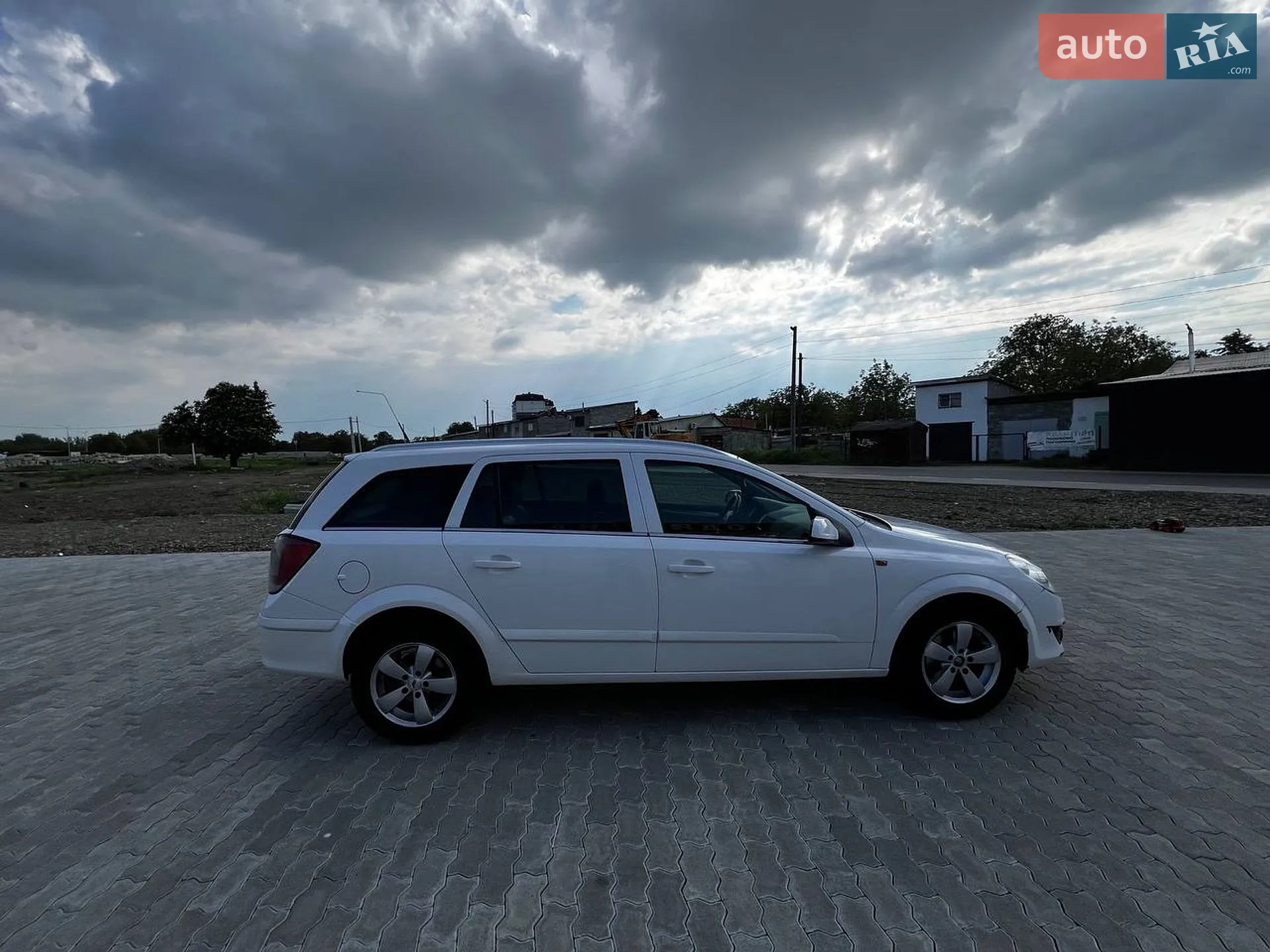 2010 Opel Astra - мініатюра 9