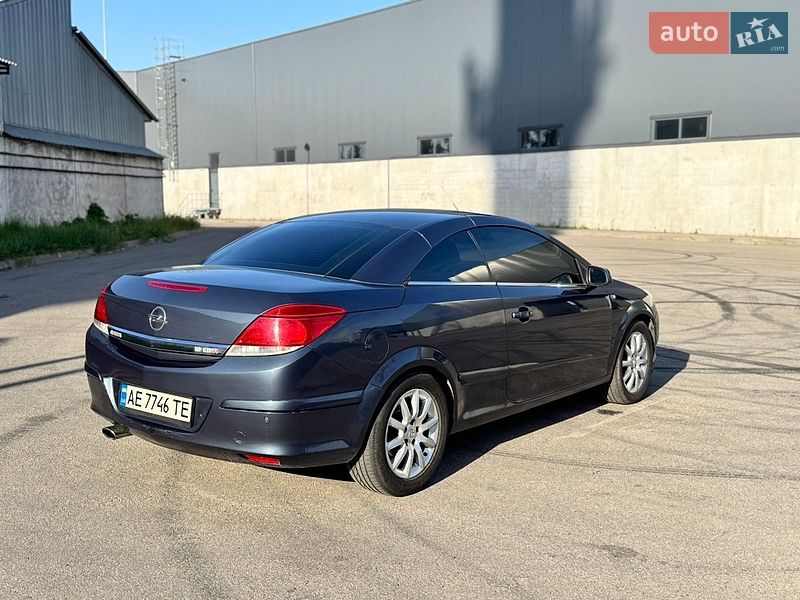 Кабріолет Opel Astra 2008 в Києві фото 7 Кабріолет Opel Astra 2008 в Києві