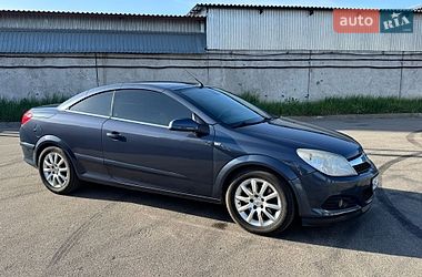 Кабріолет Opel Astra 2008 в Києві фото 10 Кабріолет Opel Astra 2008 в Києві