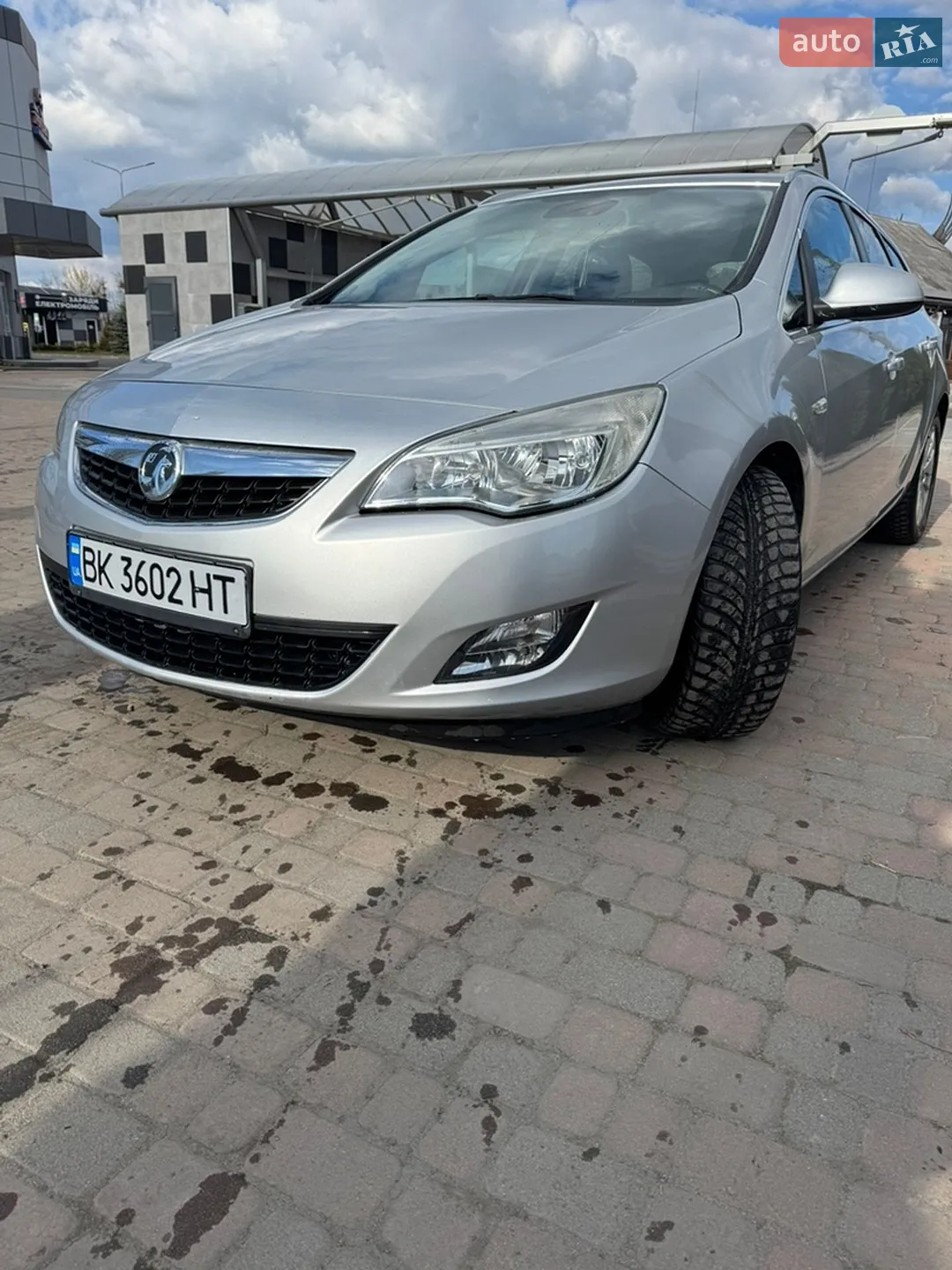 2012 Opel Astra - фото 1