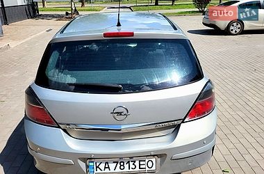 Седан Opel Astra 2008 в Кривом Роге фото 10 Седан Opel Astra 2008 в Кривом Роге