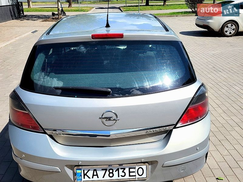 Седан Opel Astra 2008 в Кривом Роге фото 10 Седан Opel Astra 2008 в Кривом Роге