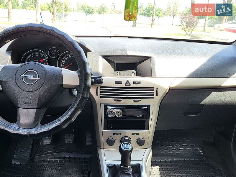 Седан Opel Astra 2008 в Кривом Роге фото 16 Седан Opel Astra 2008 в Кривом Роге