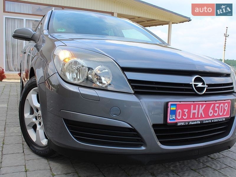 Универсал Opel Astra 2006 в Трускавце