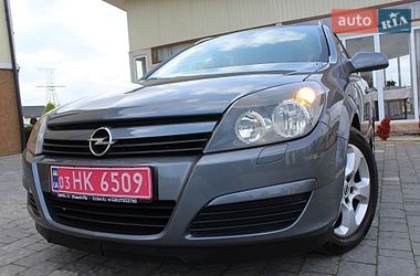 Универсал Opel Astra 2006 в Трускавце