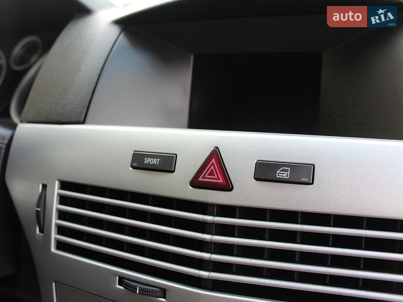 Универсал Opel Astra 2006 в Трускавце
