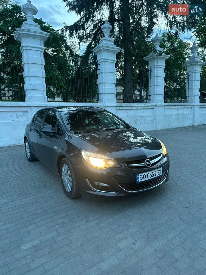 2011 Opel Astra - мініатюра 12