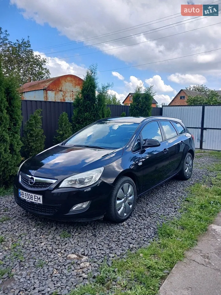 2011 Opel Astra - мініатюра 12
