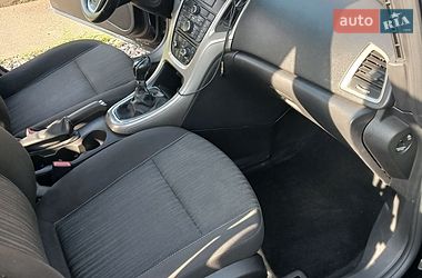 Универсал Opel Astra 2010 в Виннице