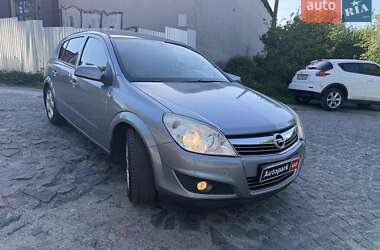 Хэтчбек Opel Astra 2007 в Киеве