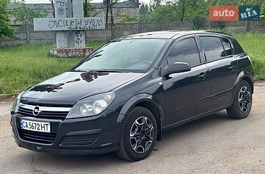 Хетчбек Opel Astra 2006 в Черкасах