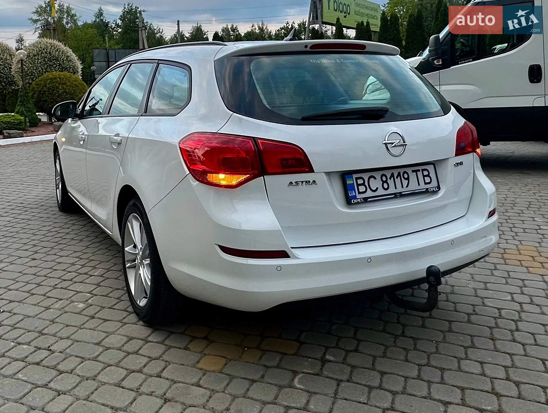 2011 Opel Astra - мініатюра 9
