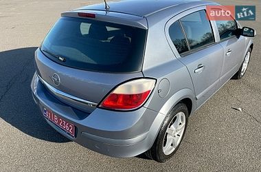 Хэтчбек Opel Astra 2005 в Киеве