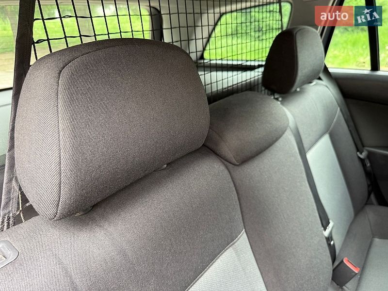 Универсал Opel Astra 2006 в Ровно фото 43 Универсал Opel Astra 2006 в Ровно