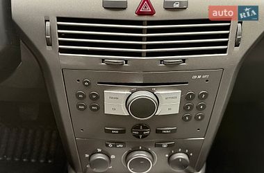 Универсал Opel Astra 2006 в Ровно фото 53 Универсал Opel Astra 2006 в Ровно