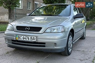 Седан Opel Astra 2007 в Новому Бузі