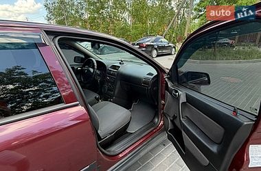 Седан Opel Astra 2006 в Полтаве