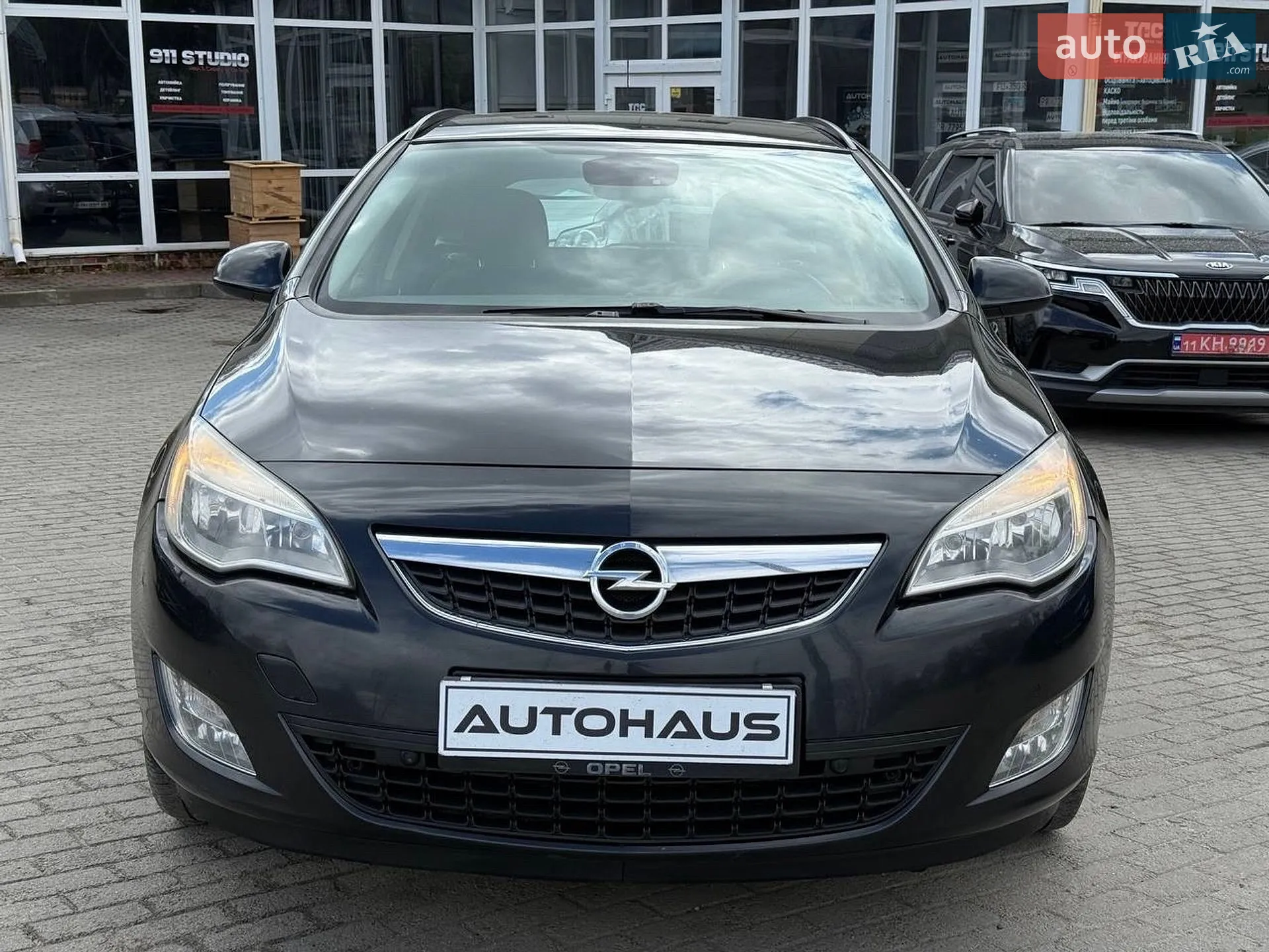 2011 Opel Astra - мініатюра 2