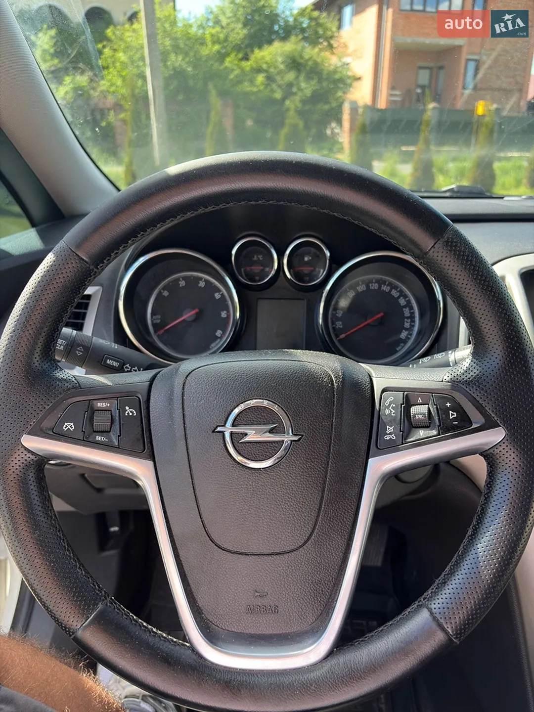 2011 Opel Astra - мініатюра 17