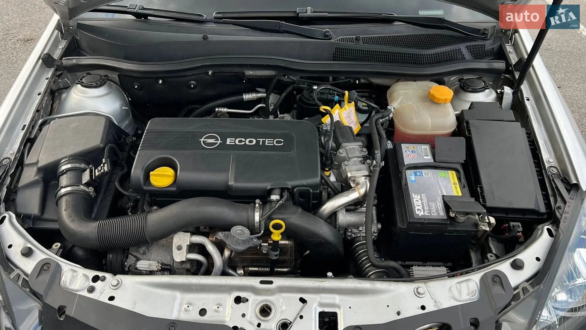 2010 Opel Astra - мініатюра 14