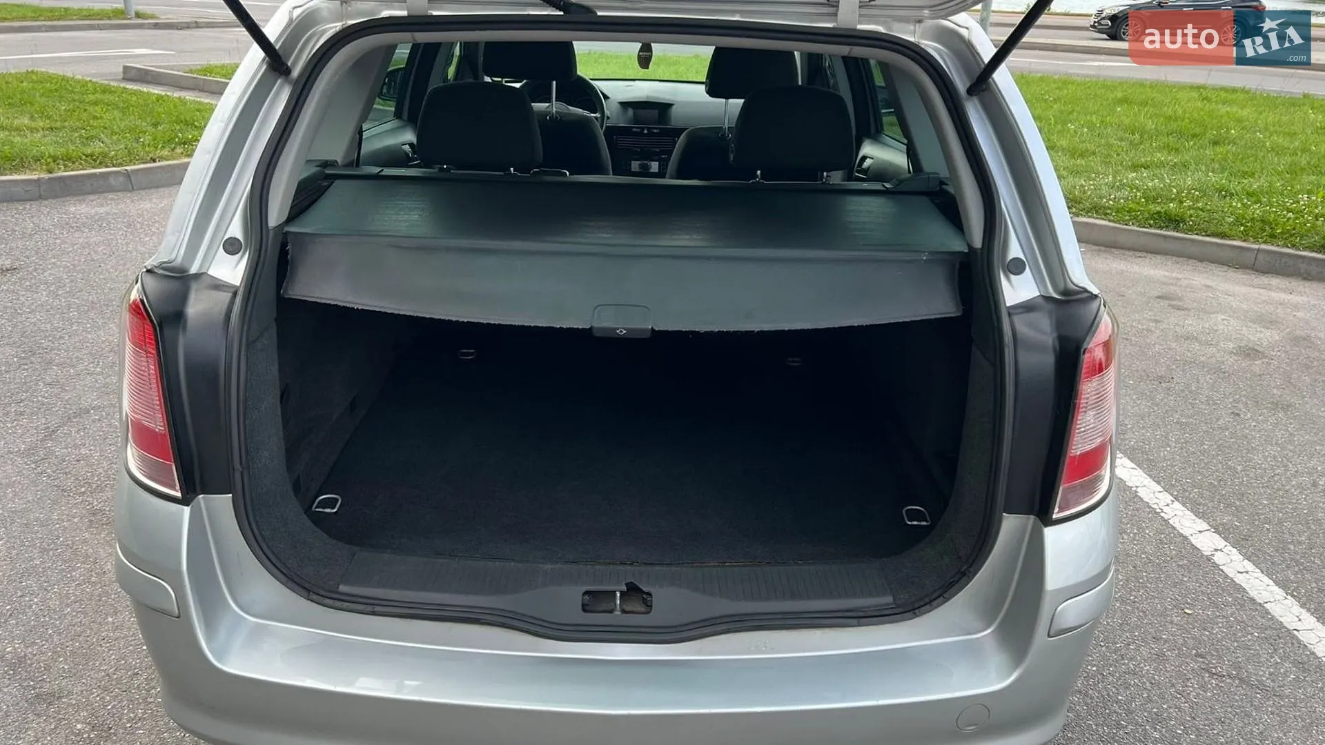 2010 Opel Astra - мініатюра 17