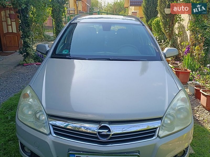 Универсал Opel Astra 2007 в Львове