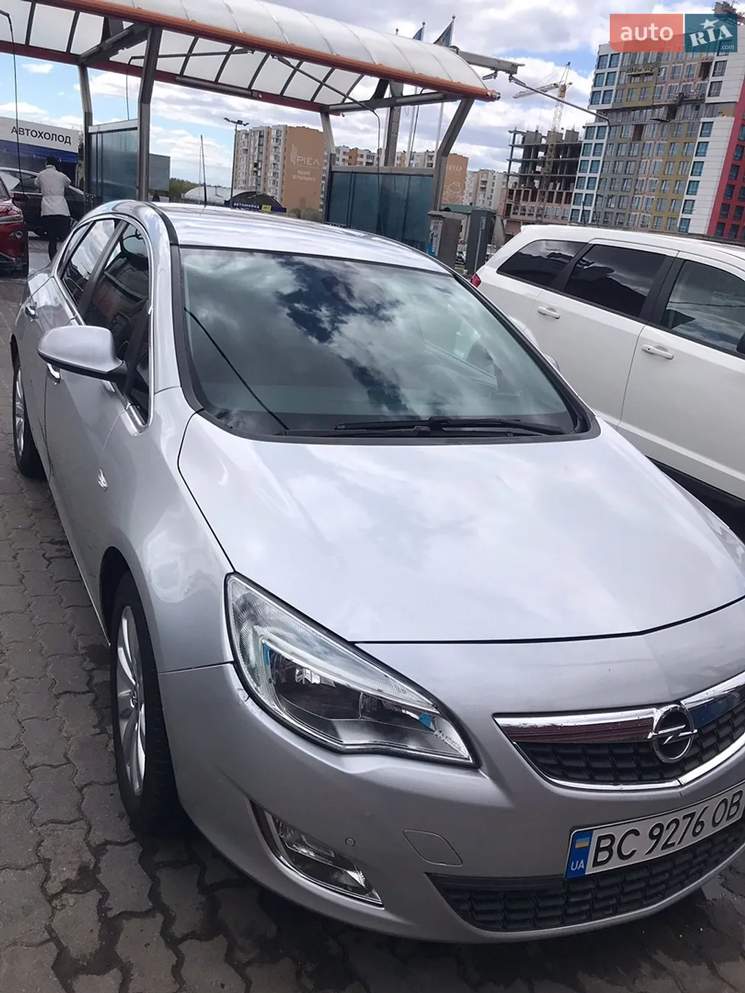 2010 Opel Astra - мініатюра 8