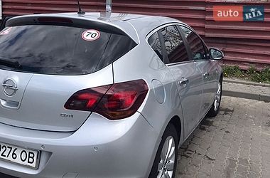 Хэтчбек Opel Astra 2010 в Львове