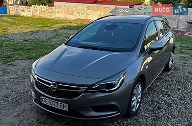 Універсал Opel Astra 2016 в Динівцях