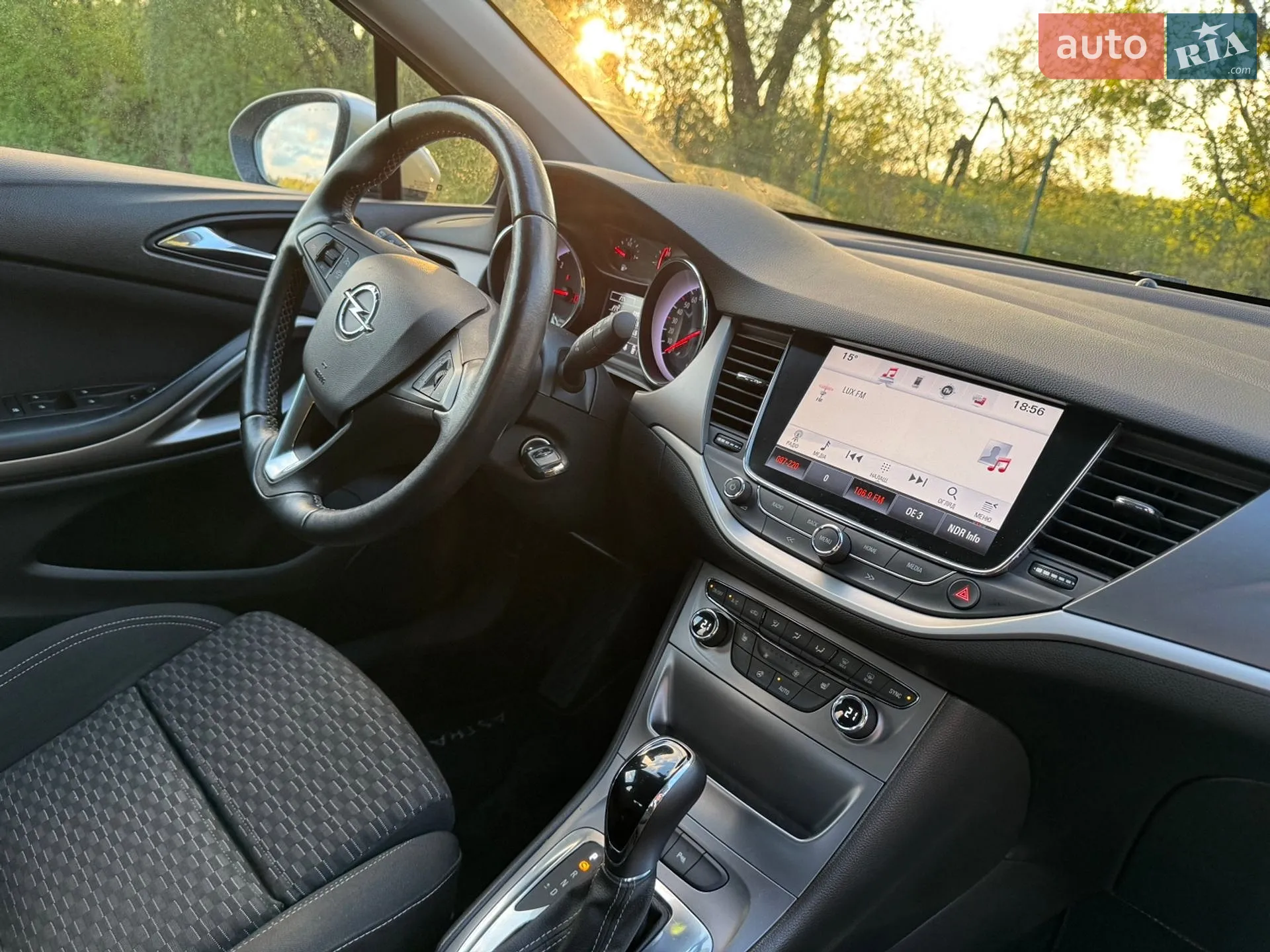 2018 Opel Astra - мініатюра 25