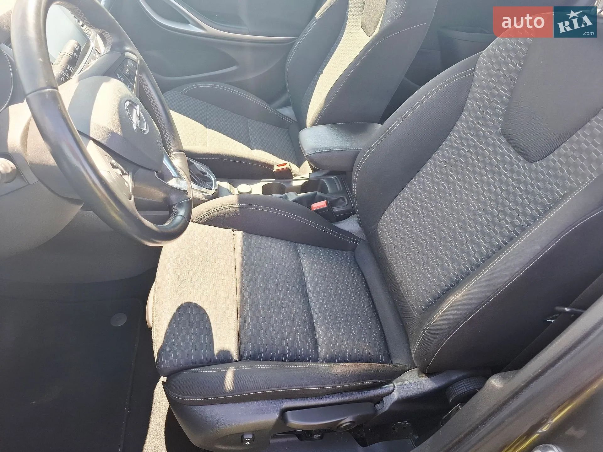 2018 Opel Astra - мініатюра 32