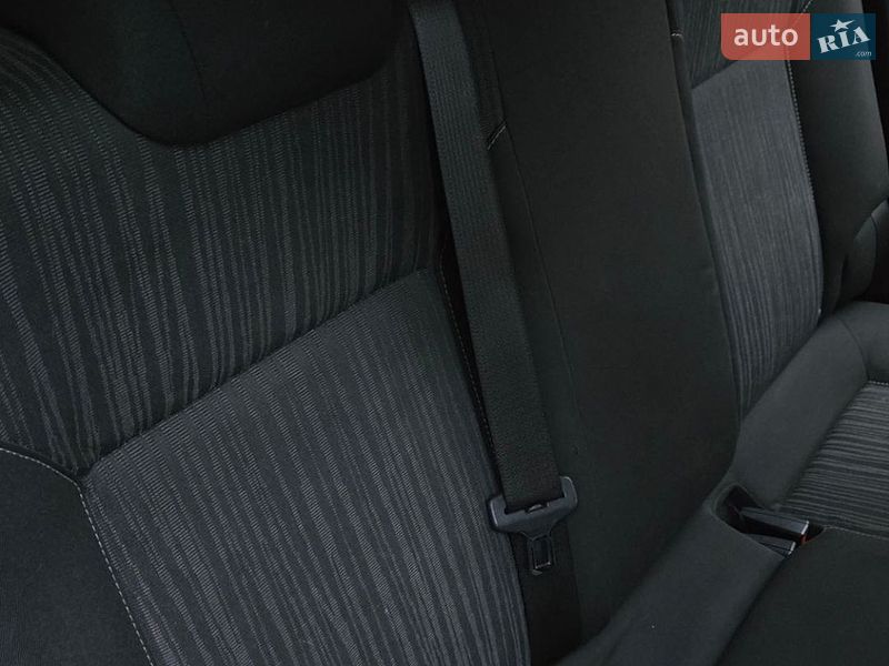 Хэтчбек Opel Astra 2010 в Черновцах фото 7 Хэтчбек Opel Astra 2010 в Черновцах
