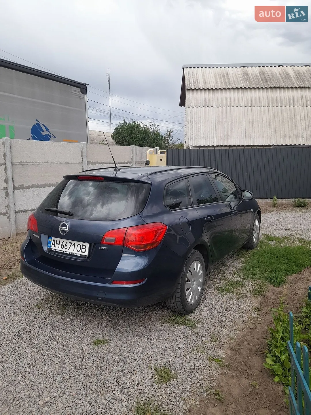 2011 Opel Astra - мініатюра 9