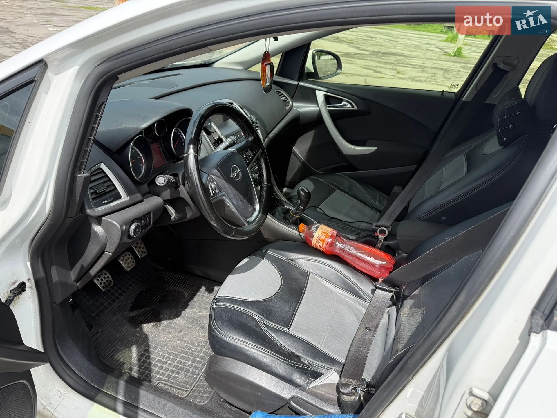 2012 Opel Astra - мініатюра 2