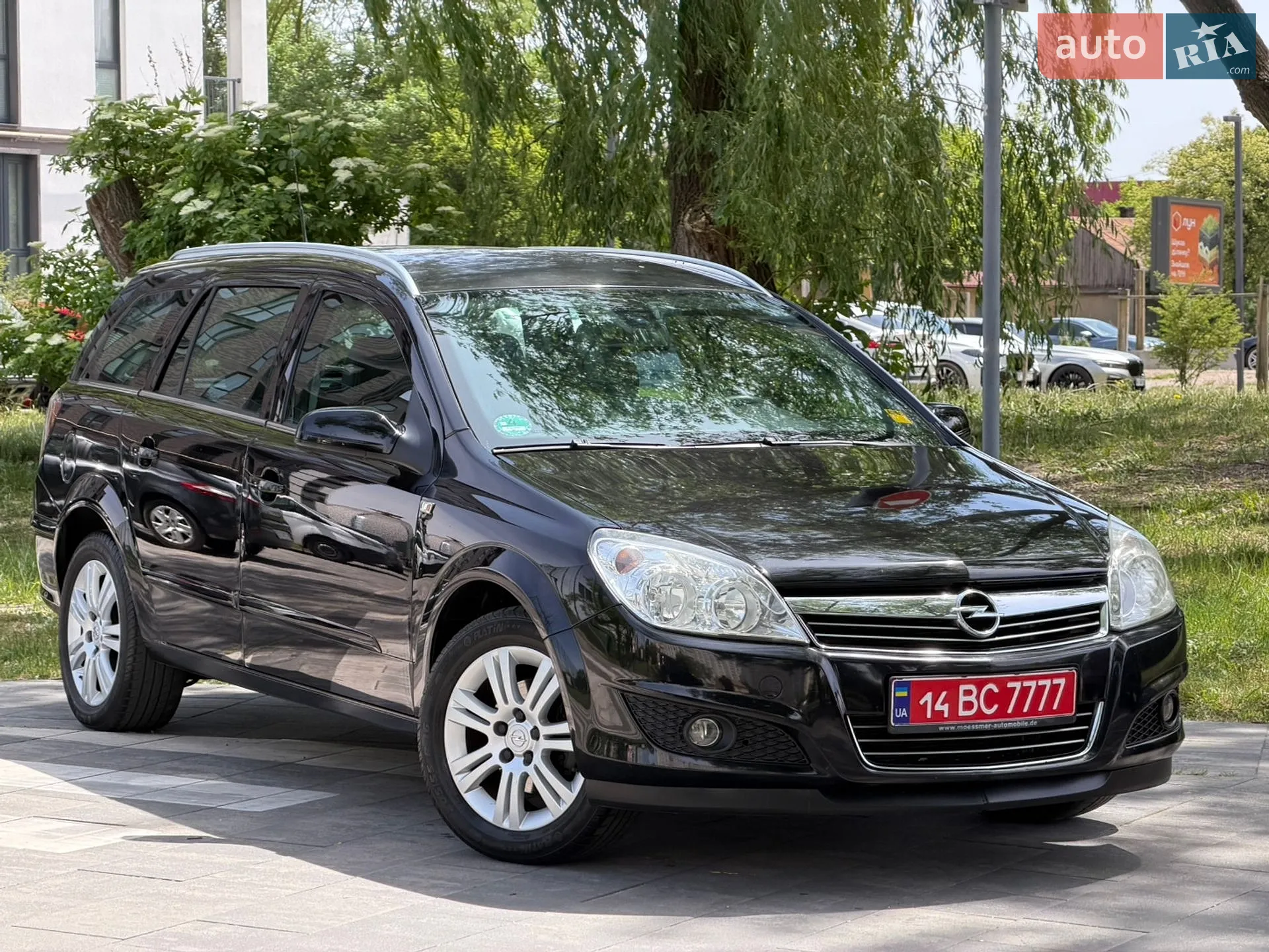 2010 Opel Astra - мініатюра 4