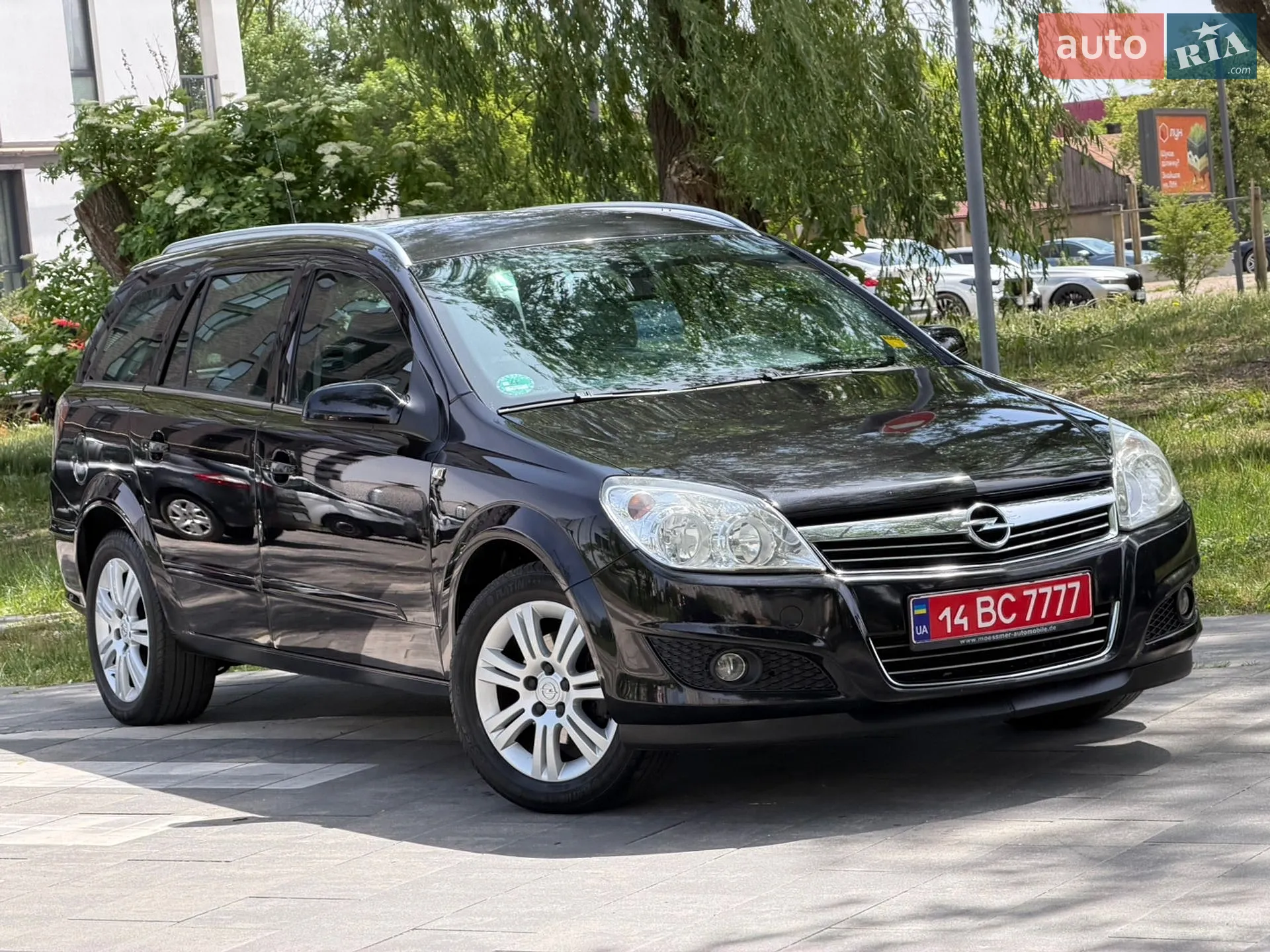 2010 Opel Astra - мініатюра 9